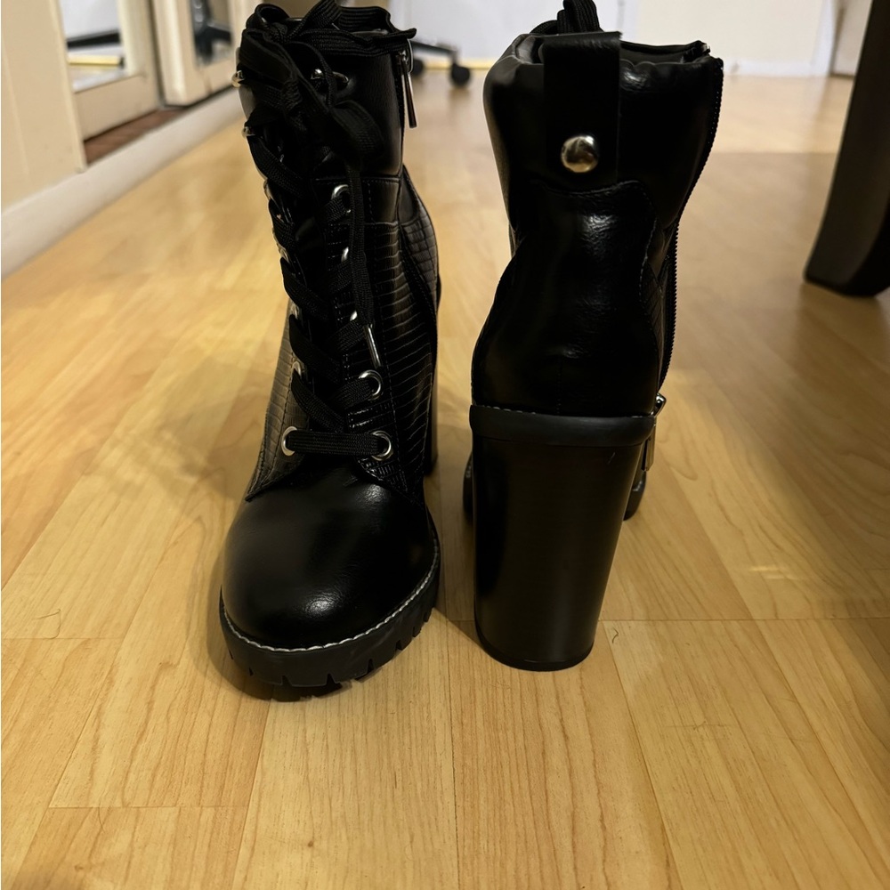 Bcbg booties
